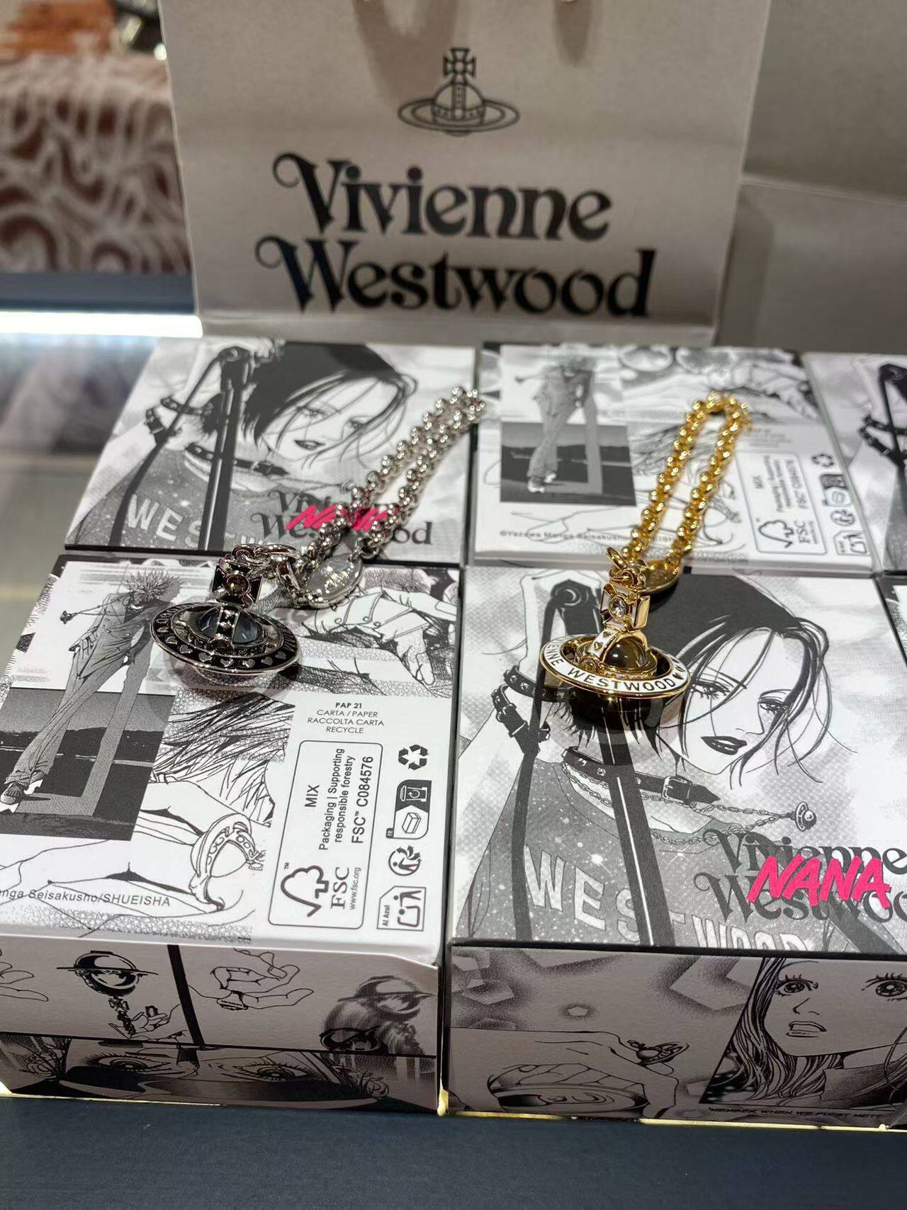 Vivienne Westwood X NANA 土星項鍊｜VWXNANA 限量聯名法瑯吊墜・2色可選