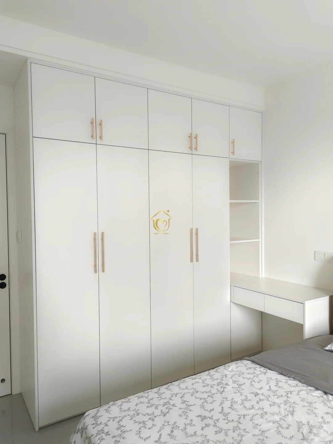 Real shoot case001-Extreme Space Furnishings