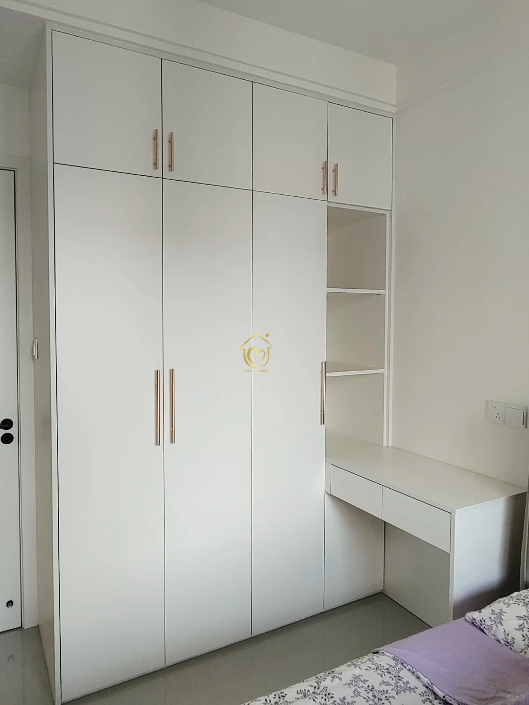 Real shoot case001-Extreme Space Furnishings