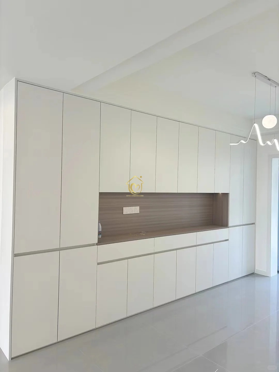 Real shoot case001-Extreme Space Furnishings