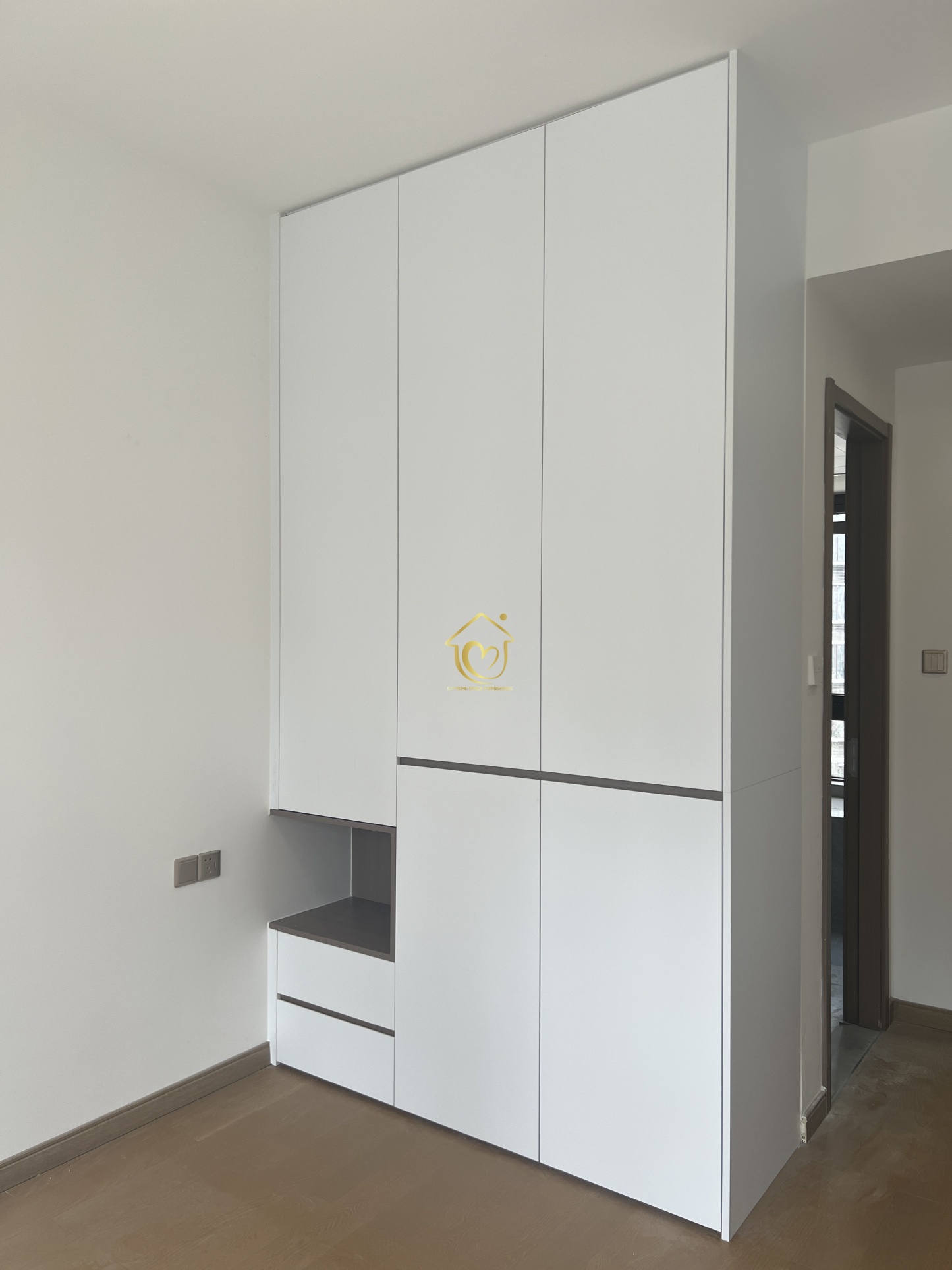 Real shoot case003-Extreme Space Furnishings