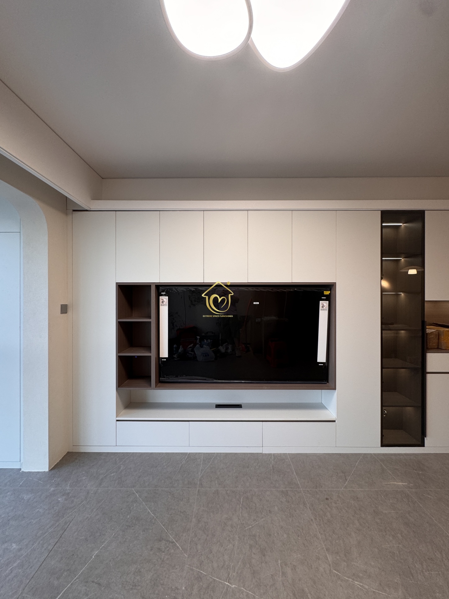 Real shoot case002-Extreme Space Furnishings