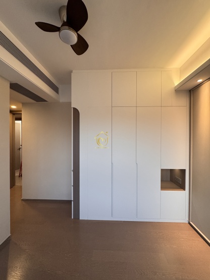 Real shoot case002-Extreme Space Furnishings