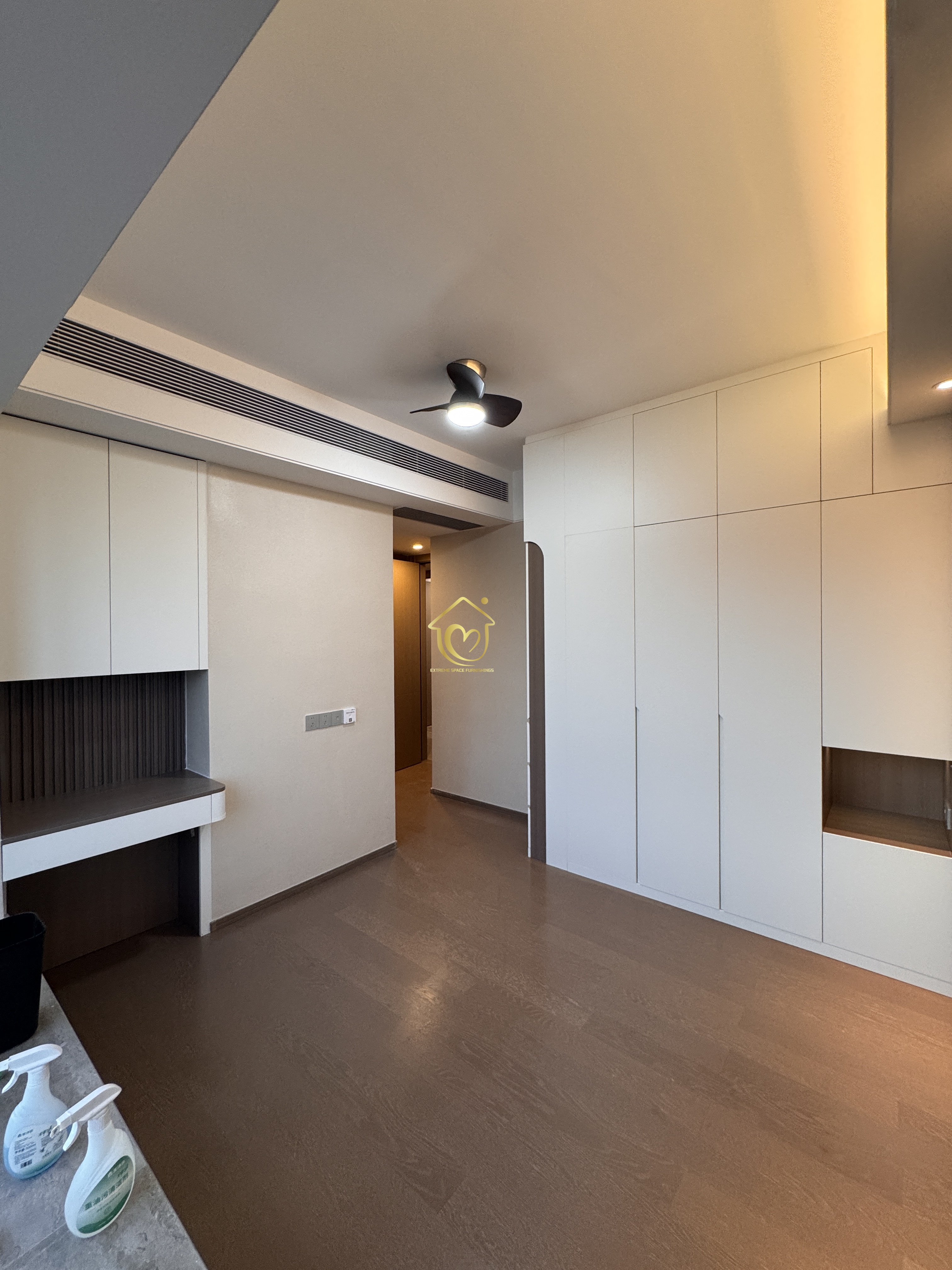 Real shoot case002-Extreme Space Furnishings