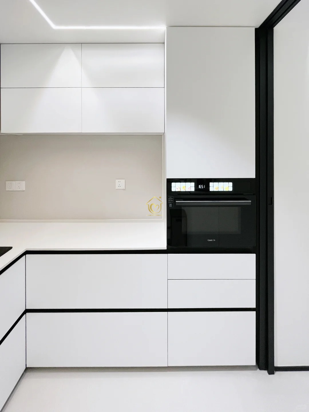 Kitchen cabinets case0013-Extreme Space Furnishings