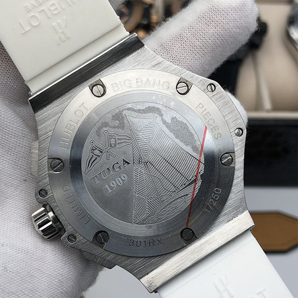 빅뱅 301.SE.230.RW 44MM