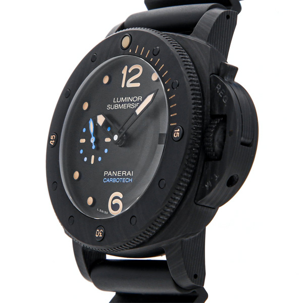 Luminor Submersible 1950 Carbotech™ 쓰리 데이즈 오토매틱 PAM00616 47mm 시계