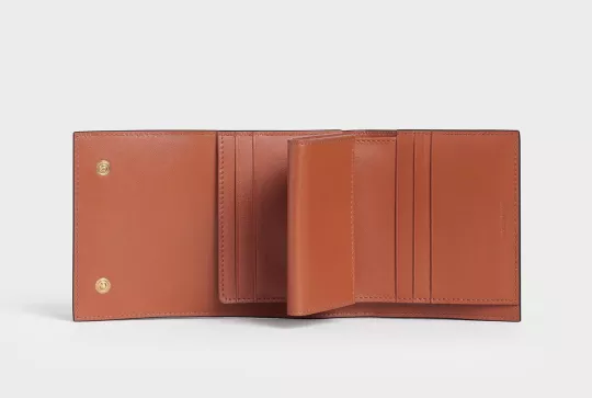 셀린느 스몰 트리폴드 지갑 (트리옹프)