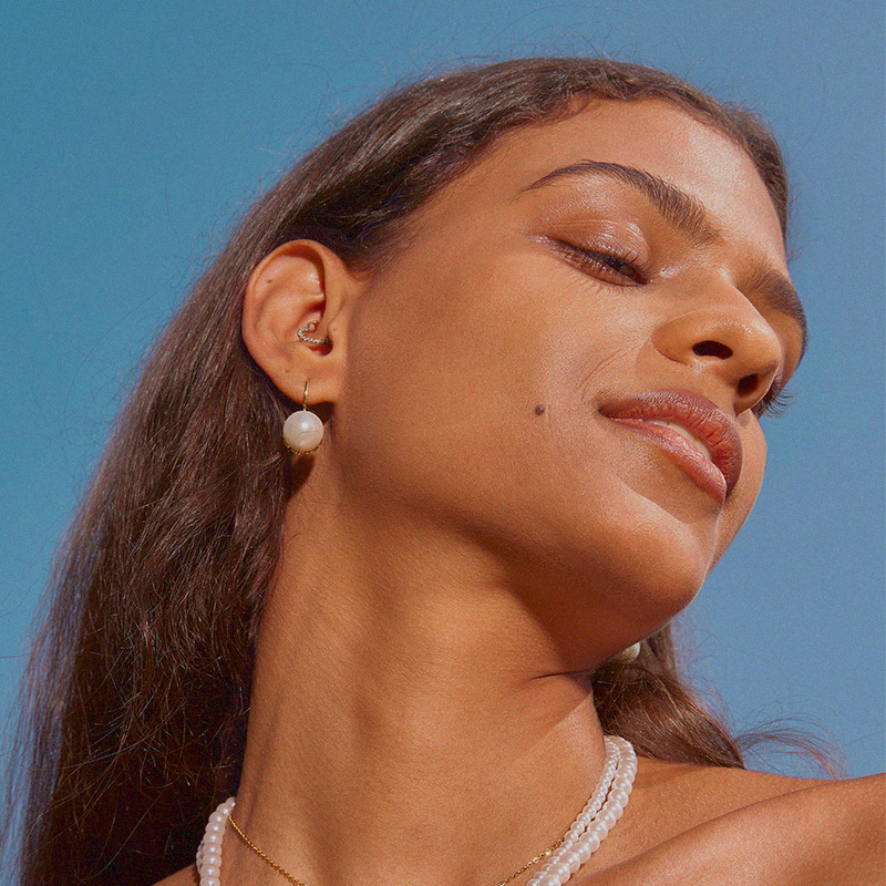 SOLAR Pearl Earrings with Hook