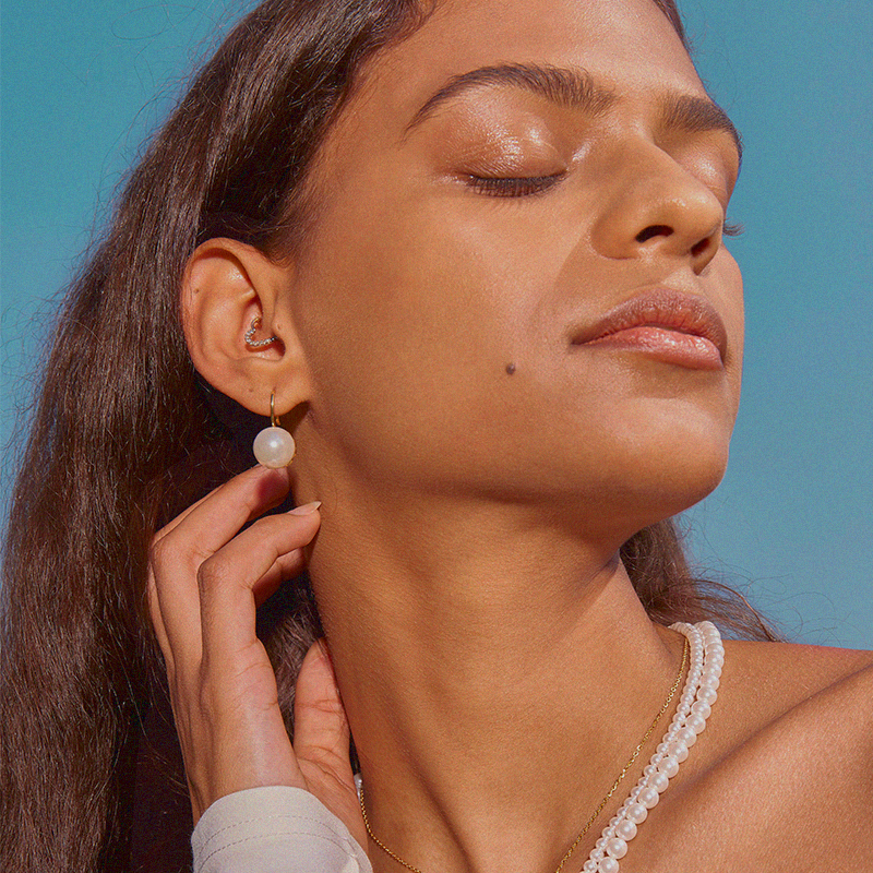SOLAR Pearl Earrings with Hook