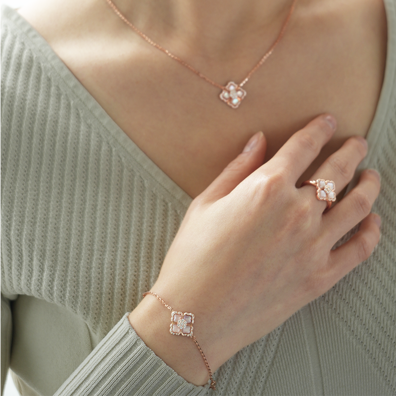 LOTUS BRACELET