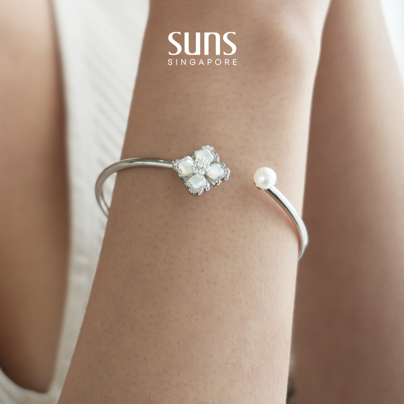 LOTUS BRACELET