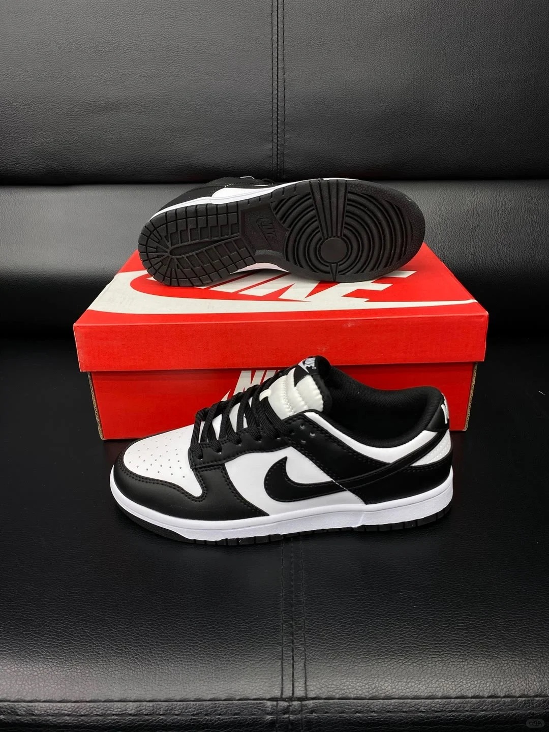 Nike Dunk Low Retro «Panda»