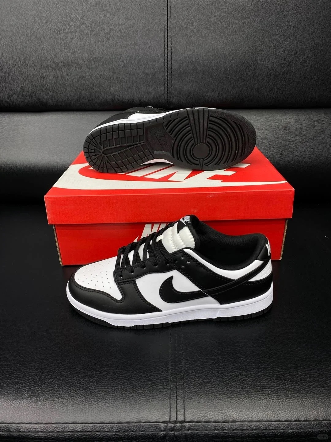 Nike Dunk Low Retro «Panda»
