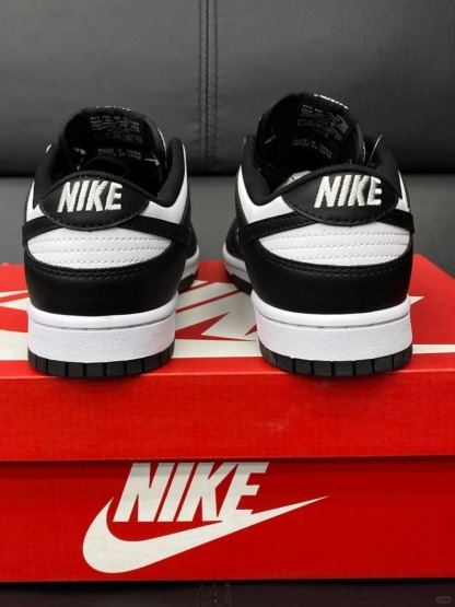 Nike Dunk Low Retro «Panda»