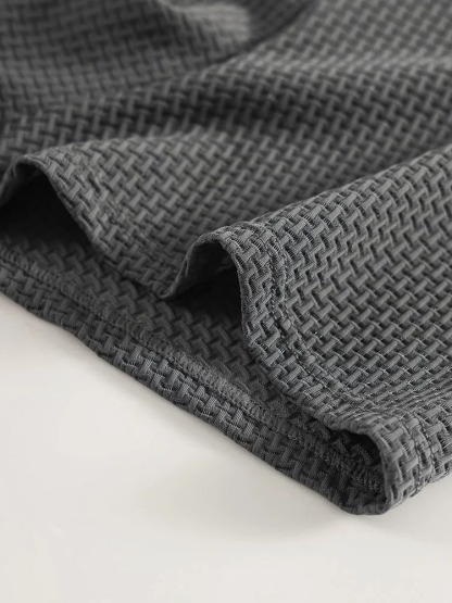 A 5-piece simple and casual men's underwear set