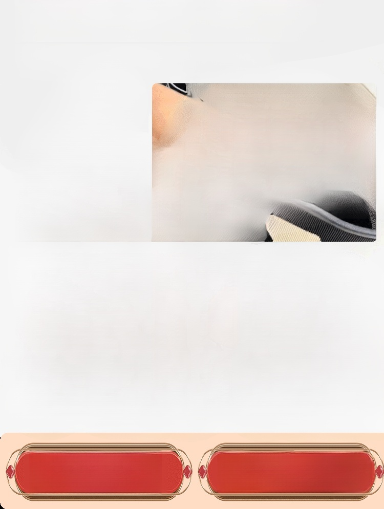 คนหนึ่งคนจะมีกระเป๋ากี่ใบก็ได้ แต่ต้องมีใบนี้ด้วย😂 ชอบมากกก จุเยอะ เหมาะเป็น everyday bag 🤍🖤