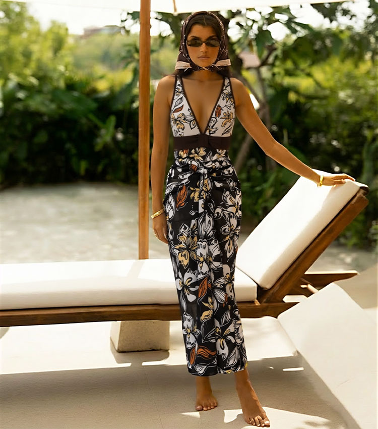 V Neck Bowknot Decor Printed Swimsuit Set(s)