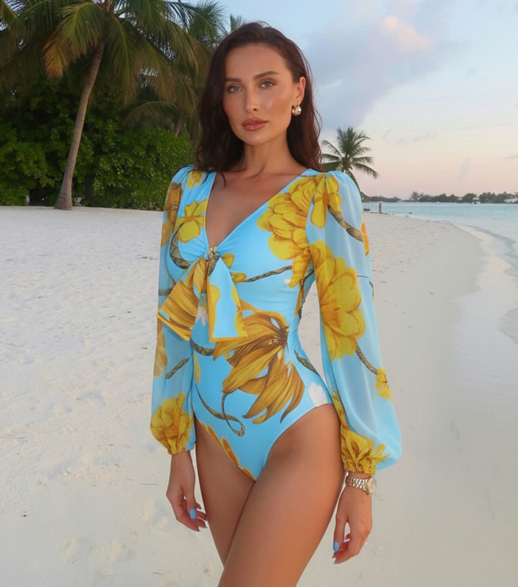 Netted Lantern Chrysanthemum Print Swimsuit Set(s)