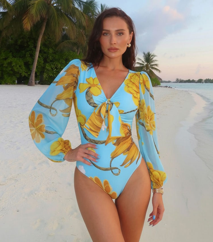 Netted Lantern Chrysanthemum Print Swimsuit Set(s)