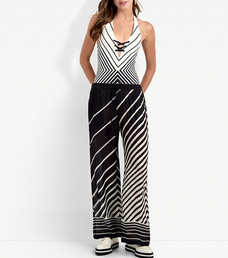 Black and White Striped Print Swimsuit set(s)