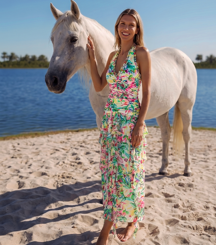 V-Neck Lily Print Swimsuit Set(s)