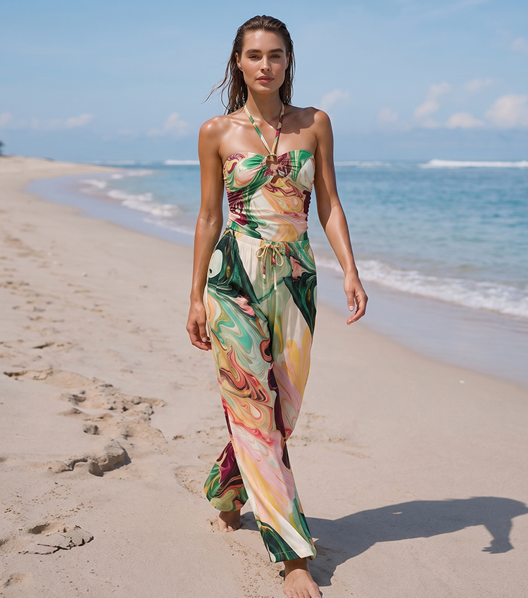 Halter-neck Red and Green Gradient Print Swimsuit set(s)