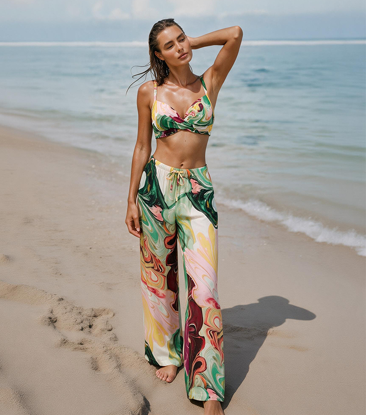 Push-Up Red and Green Gradient Print Swimsuit set(s)