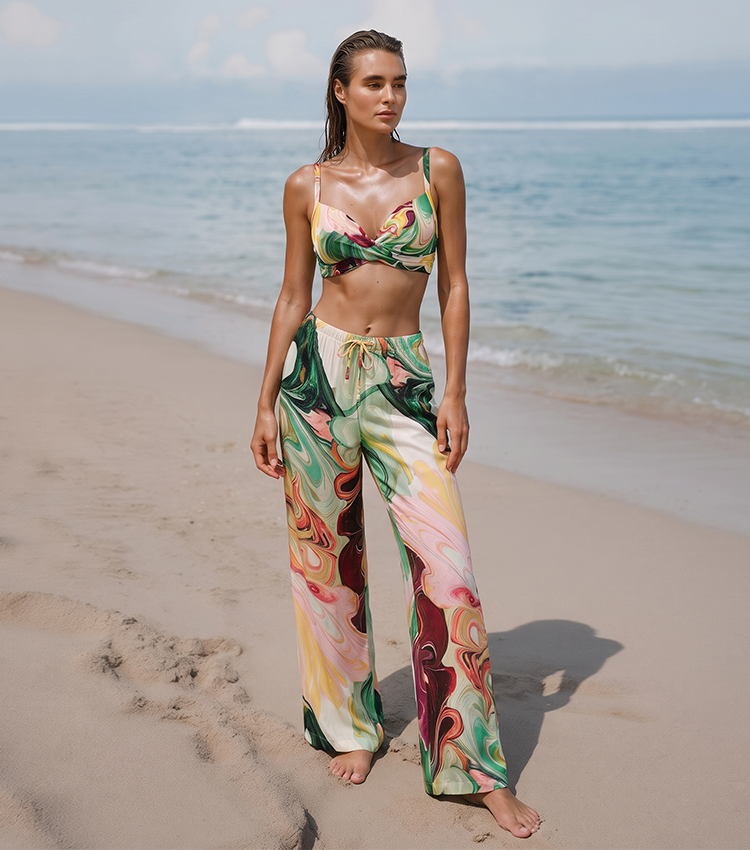 Push-Up Red and Green Gradient Print Swimsuit set(s)