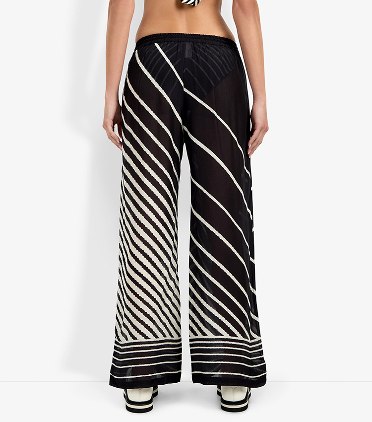 Black and White Striped Print Swimsuit set(s)