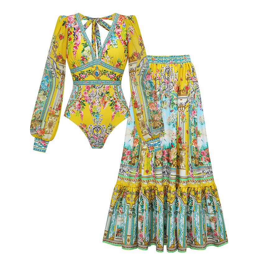 Long Sleeves Bougainvillea Print Swimsuit Set(s)