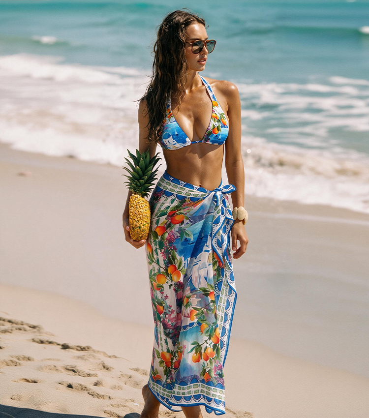 TT10 Swimsuit set(s)