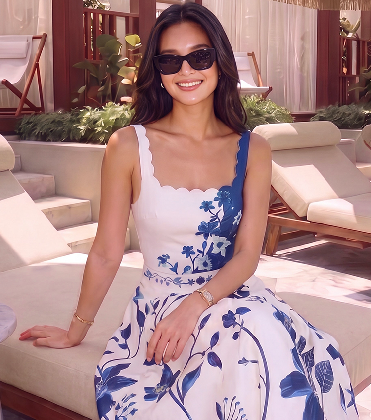 Blue & White Floral Print Swimsuit Set(s)
