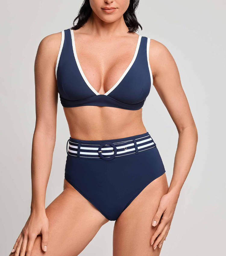 TT6 Swimsuit set(s)