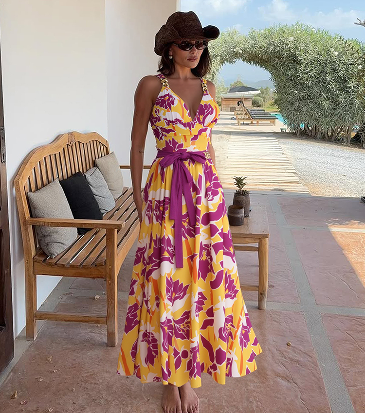 V-NECKChain Decoration Swimsuit Set(s)