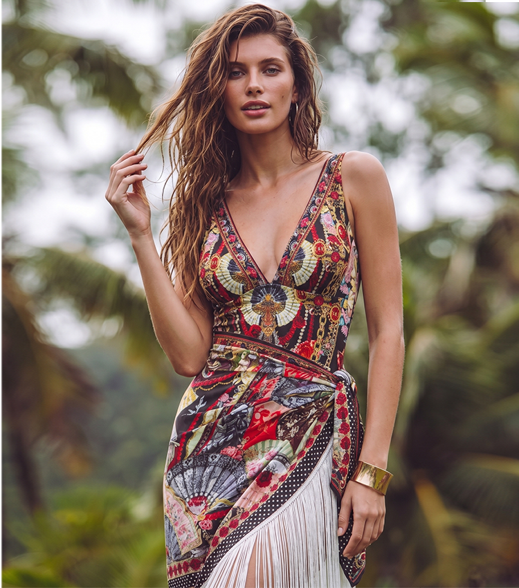 V-neck Chain Print Swimsuit Set(s)