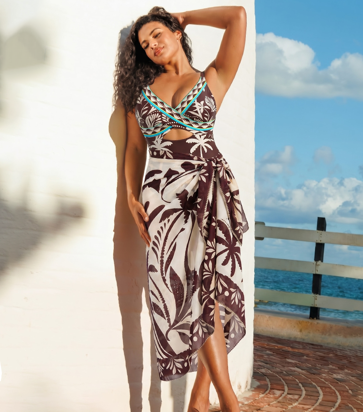 TT1 Swimsuit set(s)