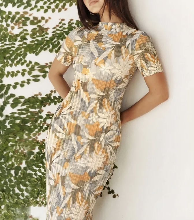 Flowered Pleated Midi Dress