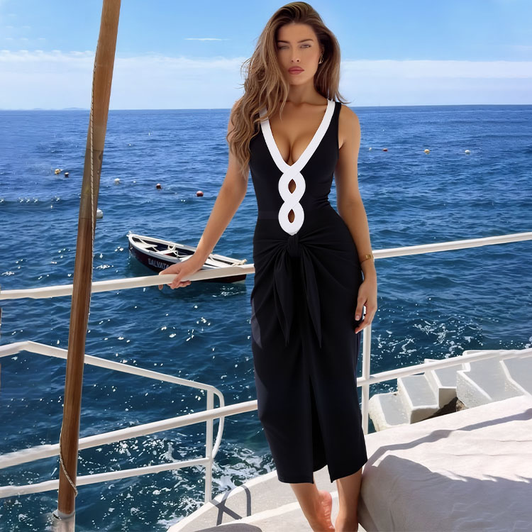 Cutout V Neck Color Block One Piece Swimsuit And Sarong