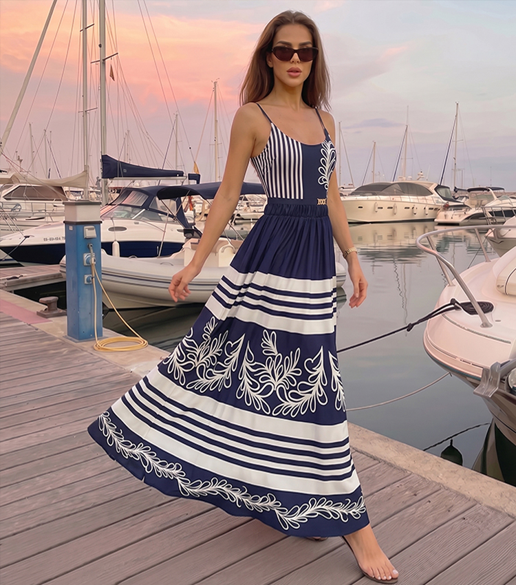 Adjustable Shoulder Straps Printed Navy Blue Swimsuit Set(s)