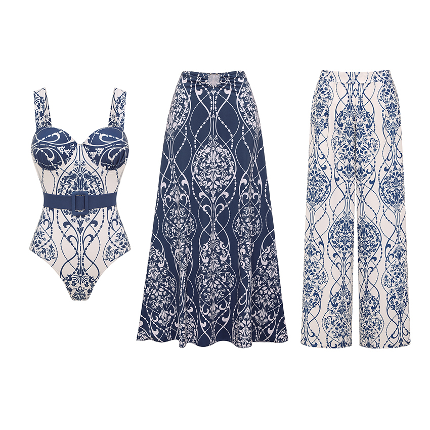 White Underwired Color Block Printed Swimsuit Set(s)