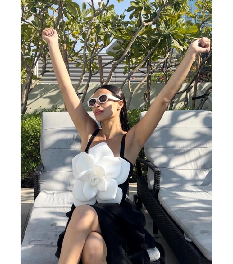 3D Flower Sling Color Block One Piece Swimsuit and Skirt Flaxmaker