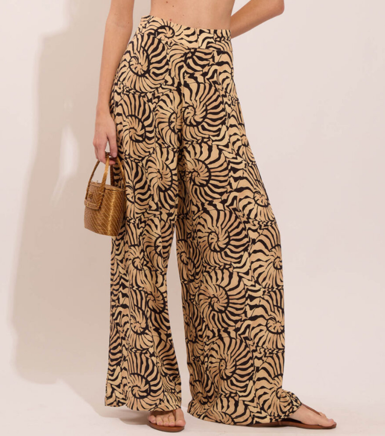 V-Neck Marine Thread One Piece Swimsuit and Sarong