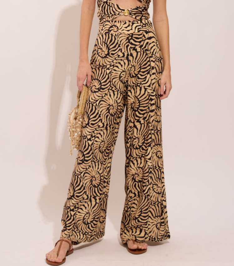 V-Neck Marine Thread One Piece Swimsuit and Sarong