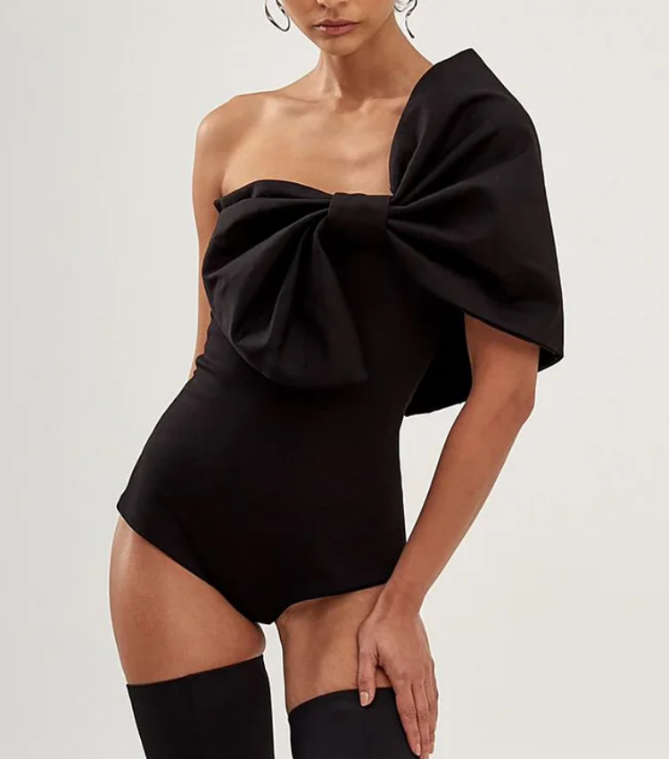 3D Bow Decoration One Shoulder One Piece Swimsuit and Split Skirt