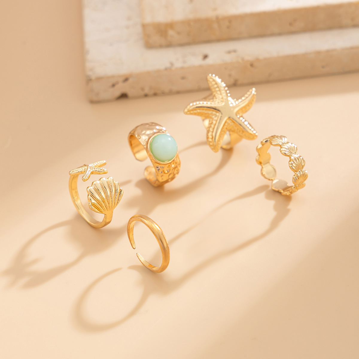 Stacked Diamond Setting Toe Ring