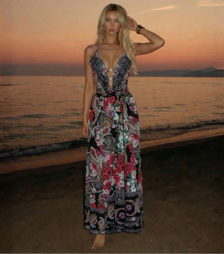 Black Cashew Flower Print Swimsuit Set(s)