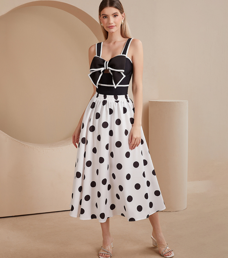 Black and White Bow Decor One Piece Swimsuit and Skirt Flaxmaker