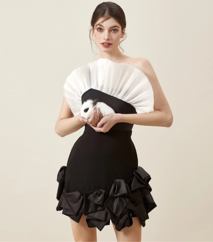 Net Yarn Ruffle One Piece Swimsuit and Skirt Flaxmaker