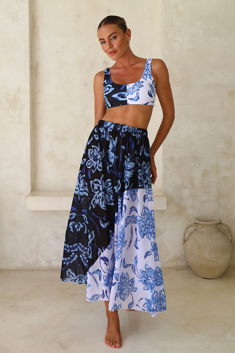 Color Block Printed Long Sleeve One Piece Surf Swimsuit and Skirt